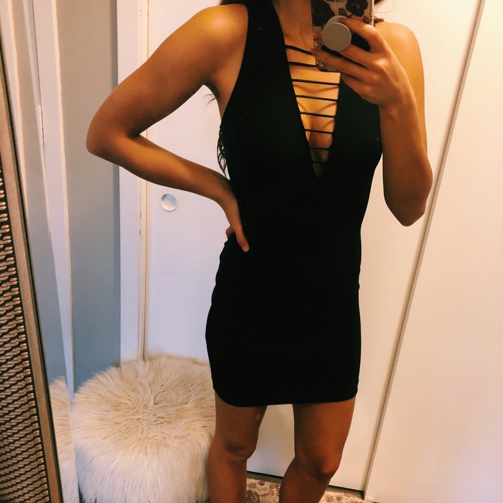 Black Bodycon Dress